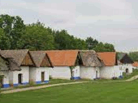 13 Muzeum vesnice jihov�chodn� Moravy Skanzen Str�nice